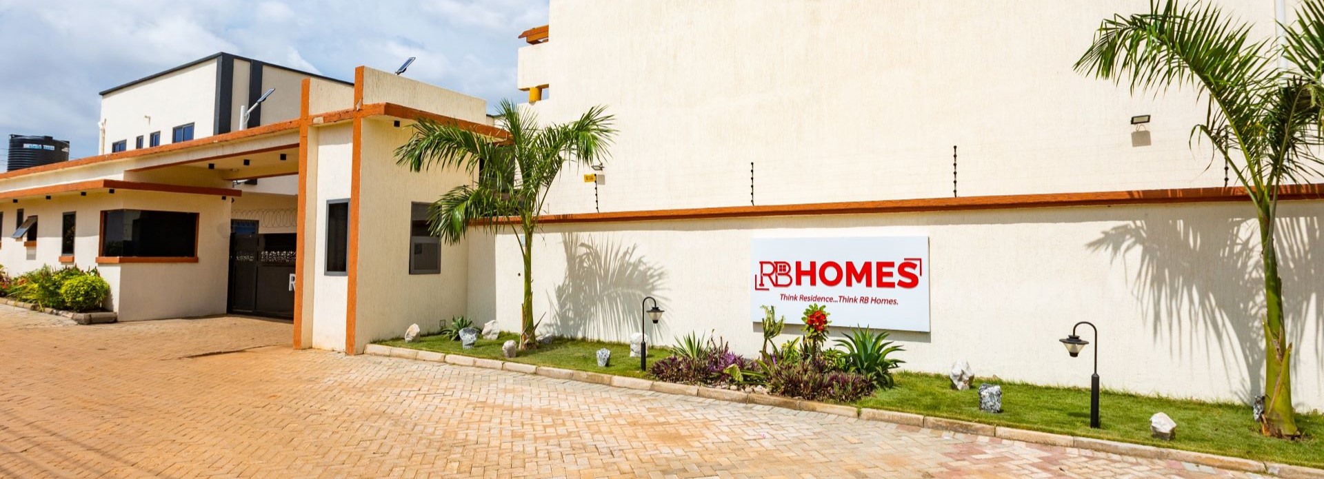 <small>Welcome To</small>RB Homes